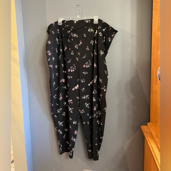 Pennington’s Knit Straight Leg Jogger! - Picture 4 of 6